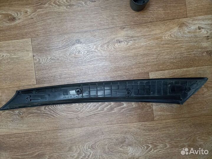 Накладка лобового skoda fabia2