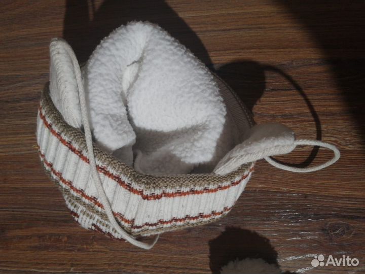 Вязаный теплый комплект