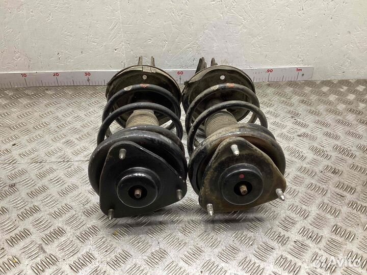 Амортизатор/стойка передняя правая Mitsubishi Lancer/Lancer Evolution