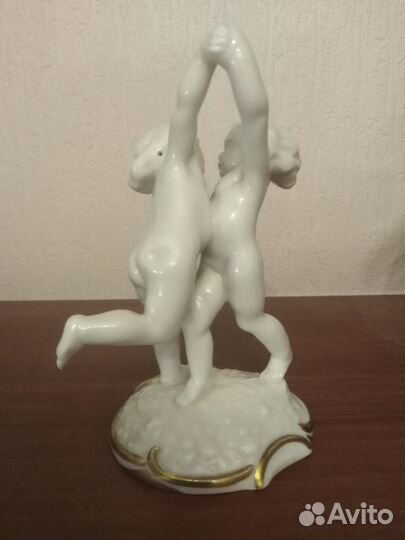 Танцующие дети, путти Хученройтер