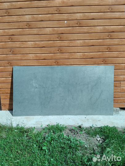 Титановый лист