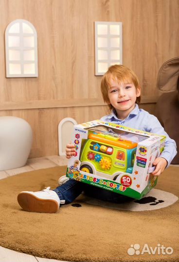 Игрушка автобус