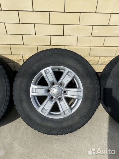 Bridgestone Blizzak DM-V2 245/70 R16 107S