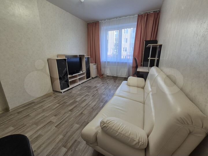 2-к. квартира, 56,5 м², 2/4 эт.