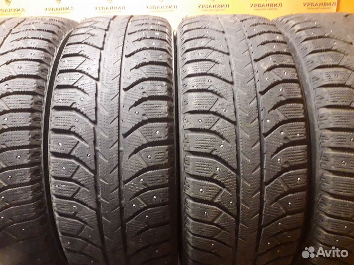 Bridgestone Ice Cruiser 7000 215/60 R17