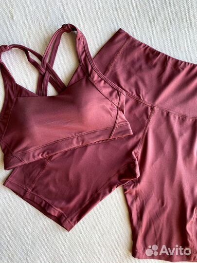 Костюм для фитнеса