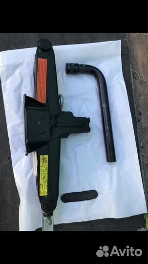 Домкрат renault