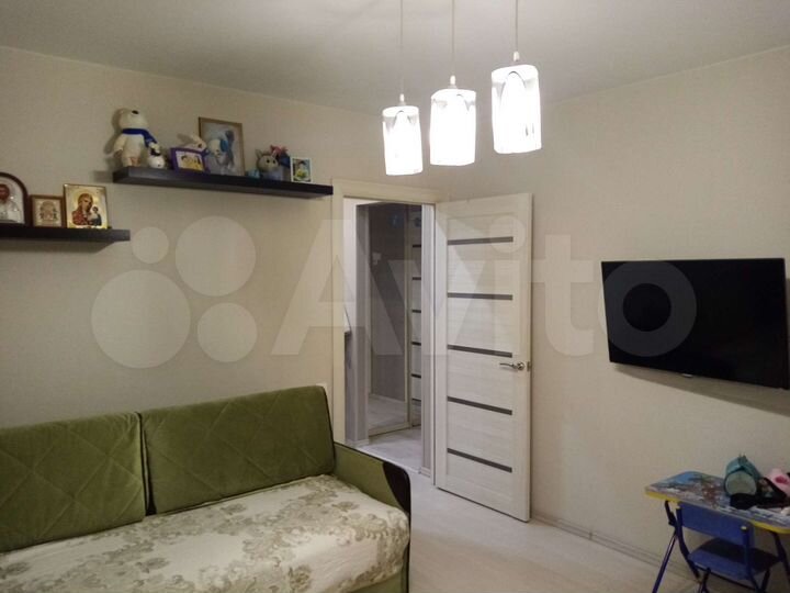 2-к. квартира, 53 м², 9/9 эт.