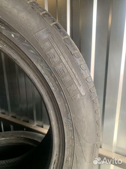 Pirelli Carrier 285/45 R20 112Y