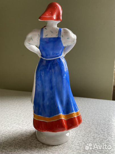 Фарфоровые статуэтки лфз 