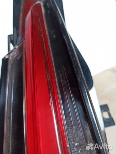 Фонарь задний внутренний правый Lexus Nx300 8arfts