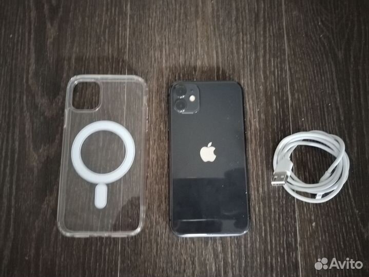 iPhone 11, 64 ГБ
