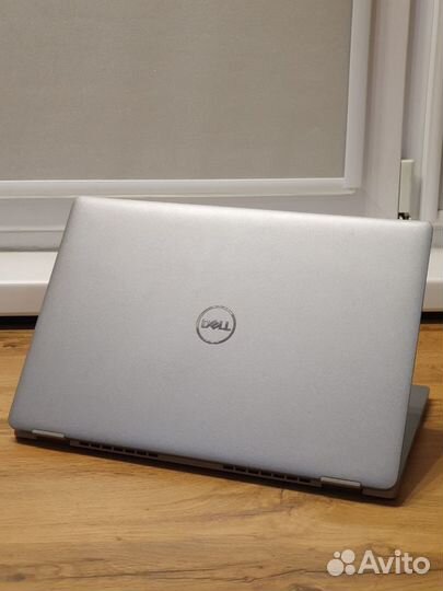 Dell мощный ultrabook i5-1135G7/13.3 ips