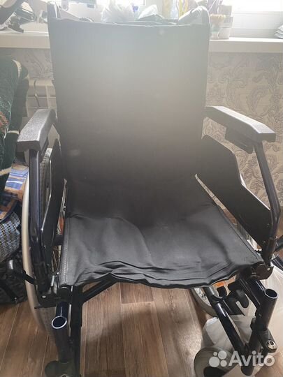 Коляска инвалидная