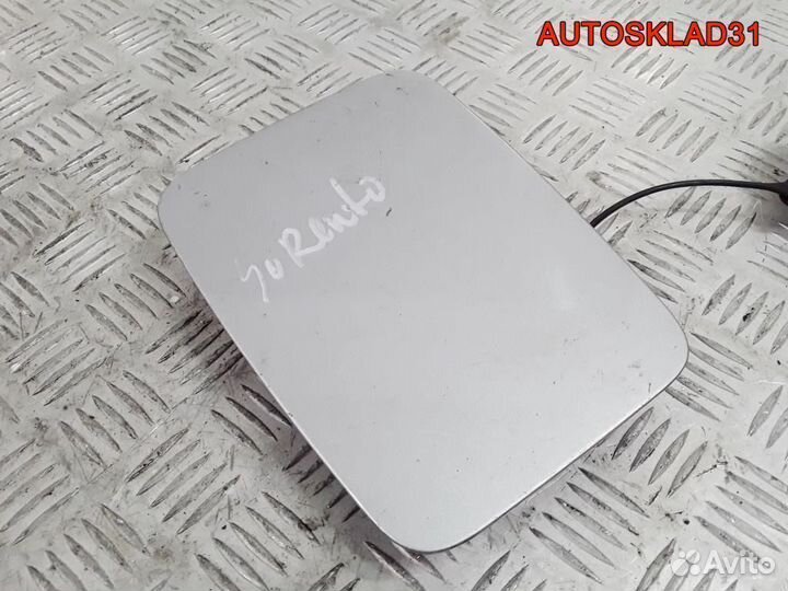 Лючок бензобака Kia Sorento 695113E000