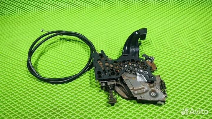 Ножной тормоз Porsche Cayenne 2003