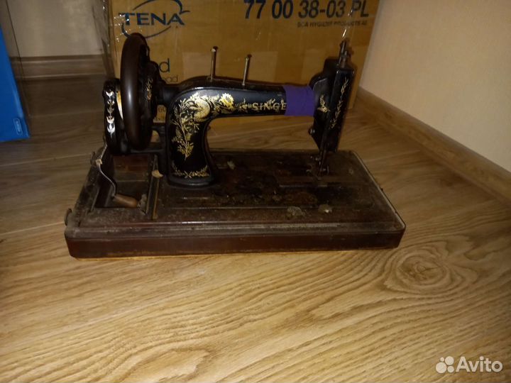 Швейная машина Singer