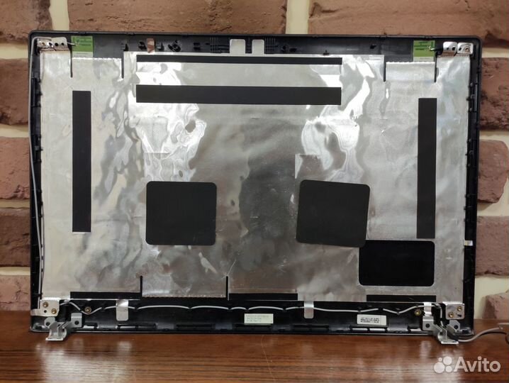 Крышка матрицы ноутбука Samsung RV515, RV520
