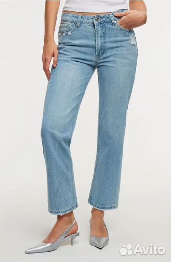 Джинсы-бойфренды укороченные с низкой посадкой