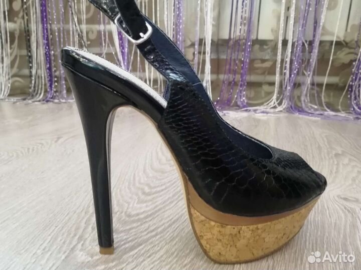 Туфли женские открытые