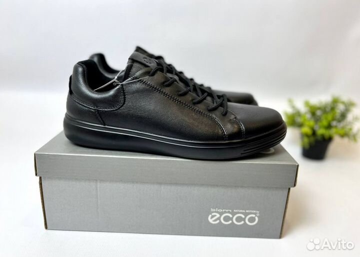 Кроссовки Ecco легкие