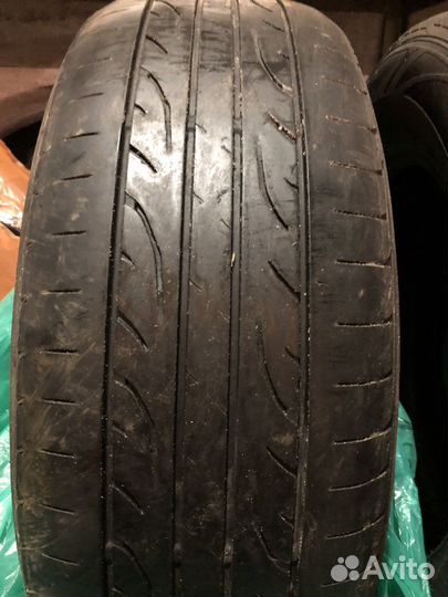 Dunlop SP Sport LM704 215/65 R16 98S