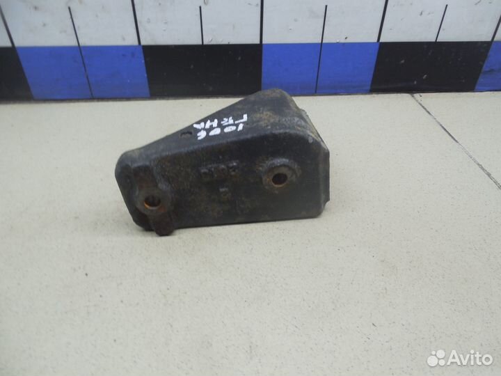 Кронштейн генератора Micra (K11E) 1992-2002