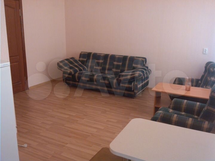 2-к. квартира, 46 м², 2/5 эт.