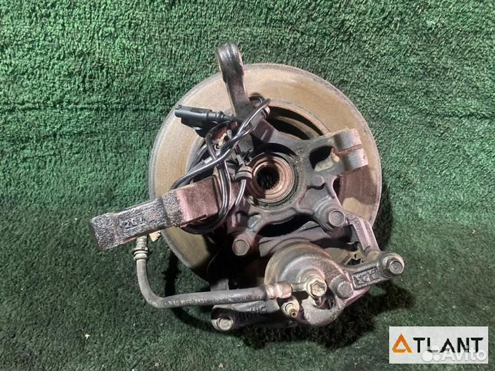 Ступица передняя правая nissan cube