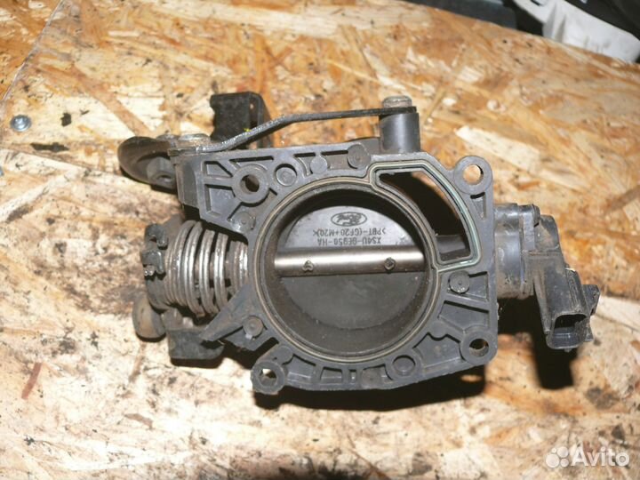 Дроссель Ford Focus 1 2002 г 2,0 л