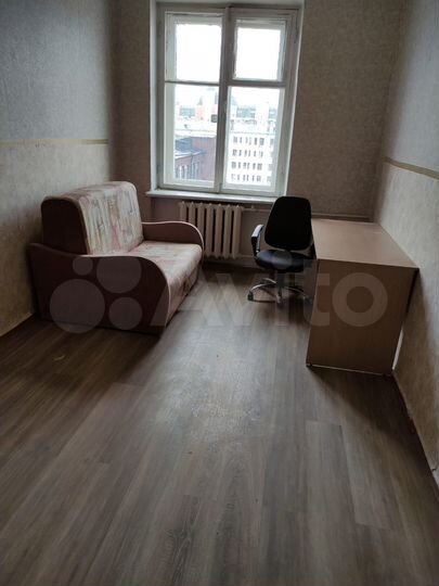 Комната 14 м² в 4-к., 4/5 эт.