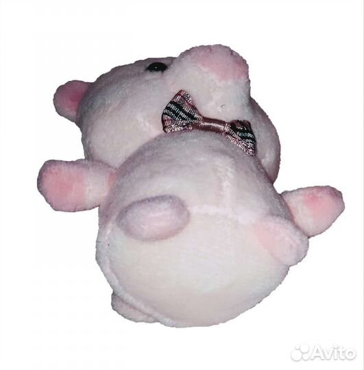 Статуэтка фарфоровая Заяц брелок Свинка Игрушка