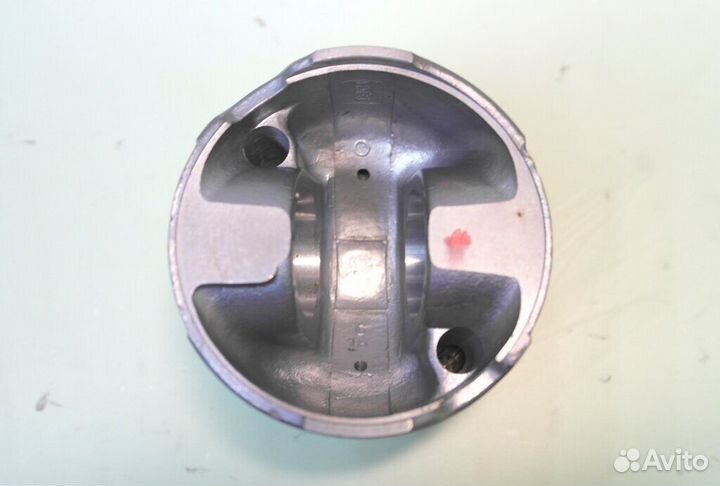 Поршни 2AD-fthv комплект 13101-0R020 RAV4