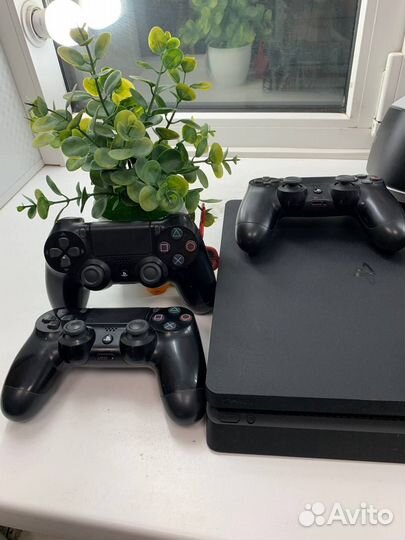 Sony PS4 + VR