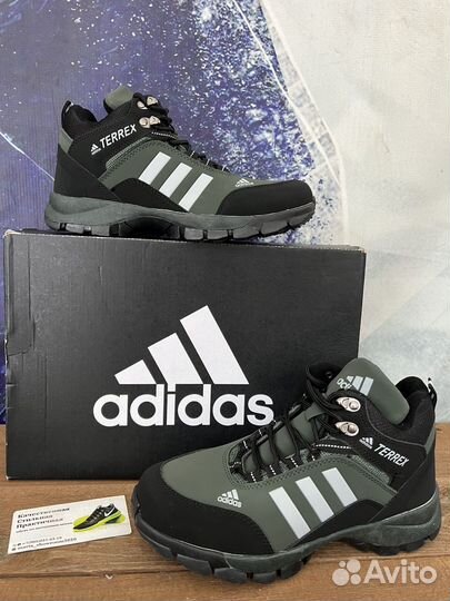 Кроссовки новые зимние Adidas