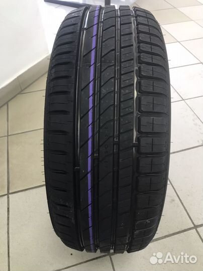 Ikon Tyres Nordman SX3 215/55 R16 97H