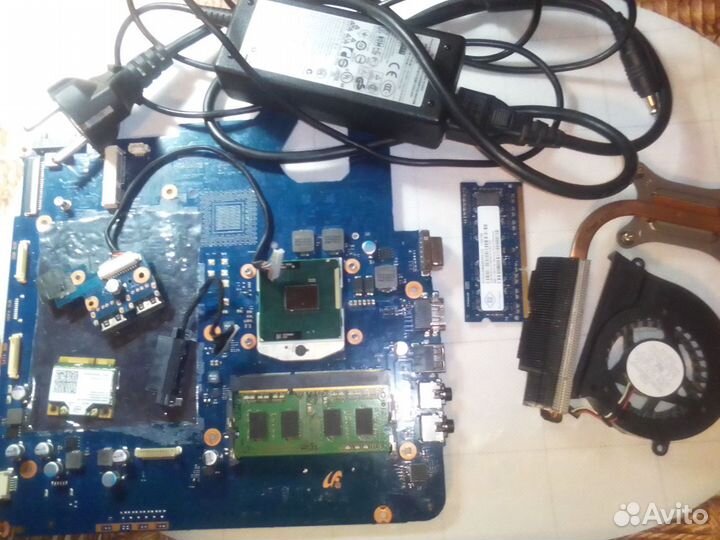 Разбор ноутбука Samsung np300e5a,блок питания