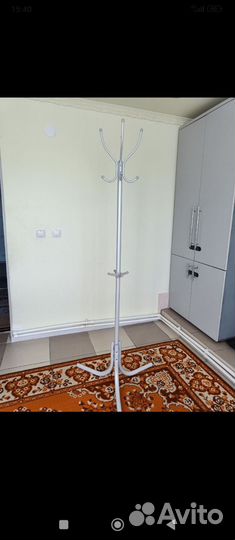 Вешалка напольная