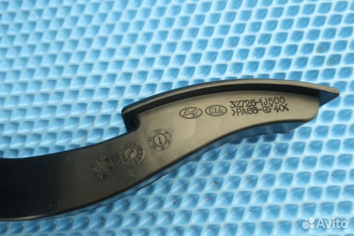 Педаль газа Hyundai Solaris