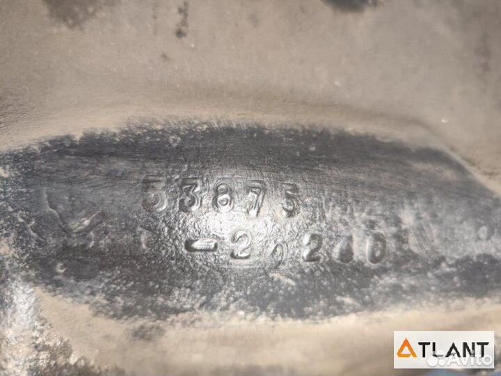 Подкрылок передний правый toyota caldina