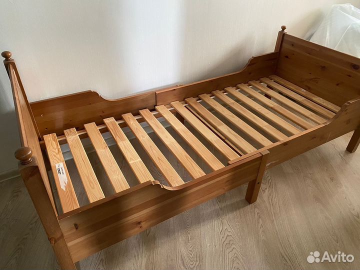 Раздвижная кровать IKEA