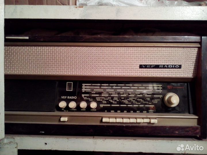 VEF radio