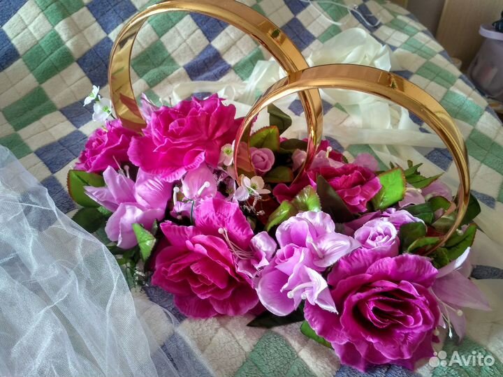 Свадебные украшения на машину сердца