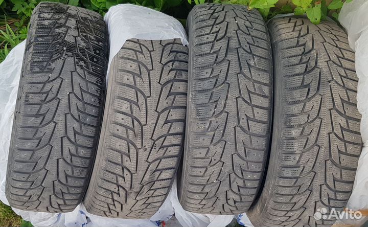 Hankook Winter I'Pike RS W419 215/55 R17