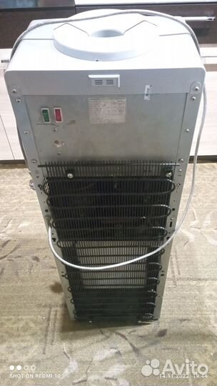 Кулер для воды