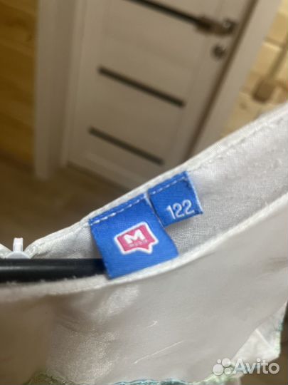 Платье праздничное 122р