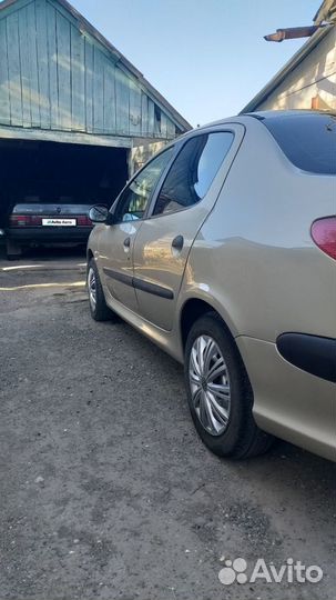 Peugeot 206 1.4 МТ, 2008, 123 000 км