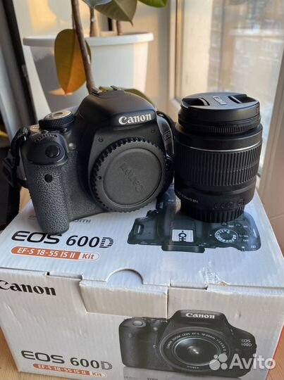 Фотоаппарат Canon eos 600d kit