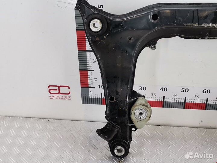 Балка для Volkswagen Passat 5 GP