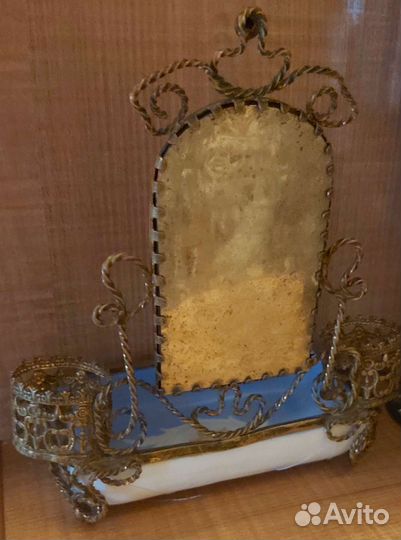 Старинная шкатулка-витрина